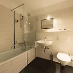 Stadt מלון 3*