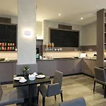 Stadt מלון 3*