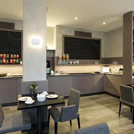 Stadt Hotel 3*