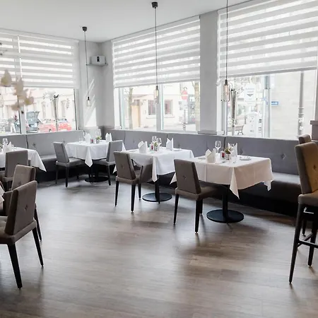 Hotel Stadt 3*
